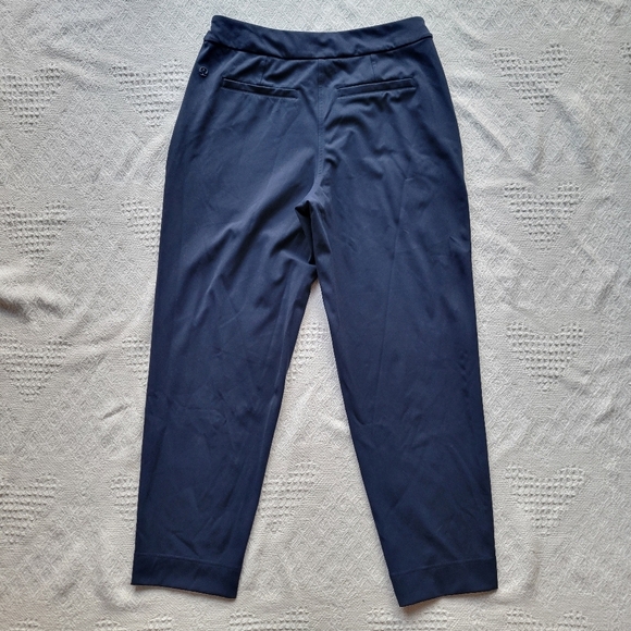 Lululemon Tapered-Leg Mid-Rise Casual Business Pant 7/8 Length - True Navy - Picture 3 of 11